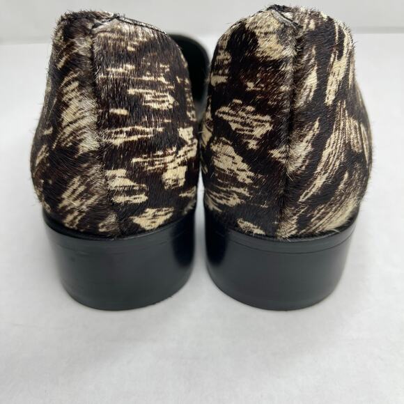 10 Crosby Derek Lam Calf Hair Animal Print Loafers size 7 Slip-on - Picture 8 of 9